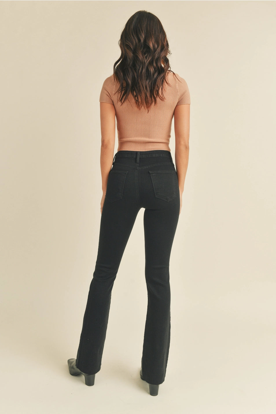 Gillian Flare Jeans in Black